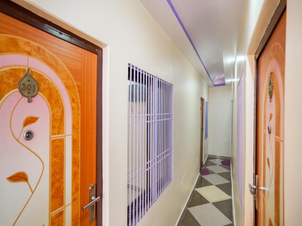 Oyo 75627 New Ankit Guest House Varanasi Ngoại thất bức ảnh