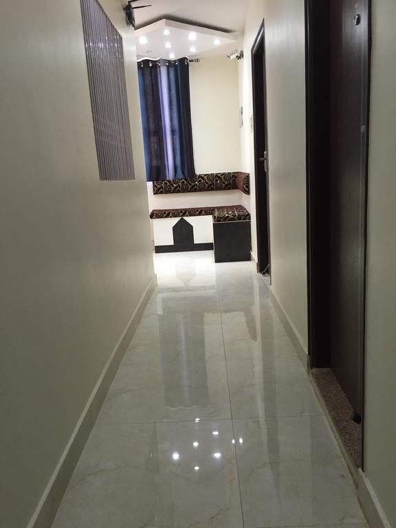 Oyo 75627 New Ankit Guest House Varanasi Ngoại thất bức ảnh